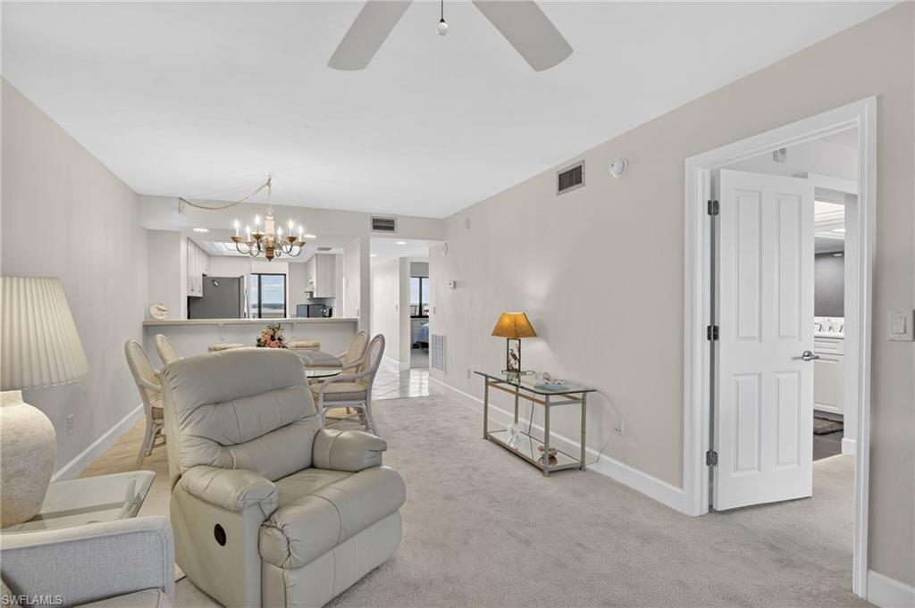 HARBOUR POINTE CONDO - Residential