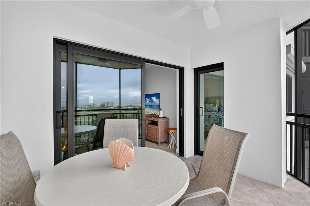 HARBOUR POINTE CONDO - Residential