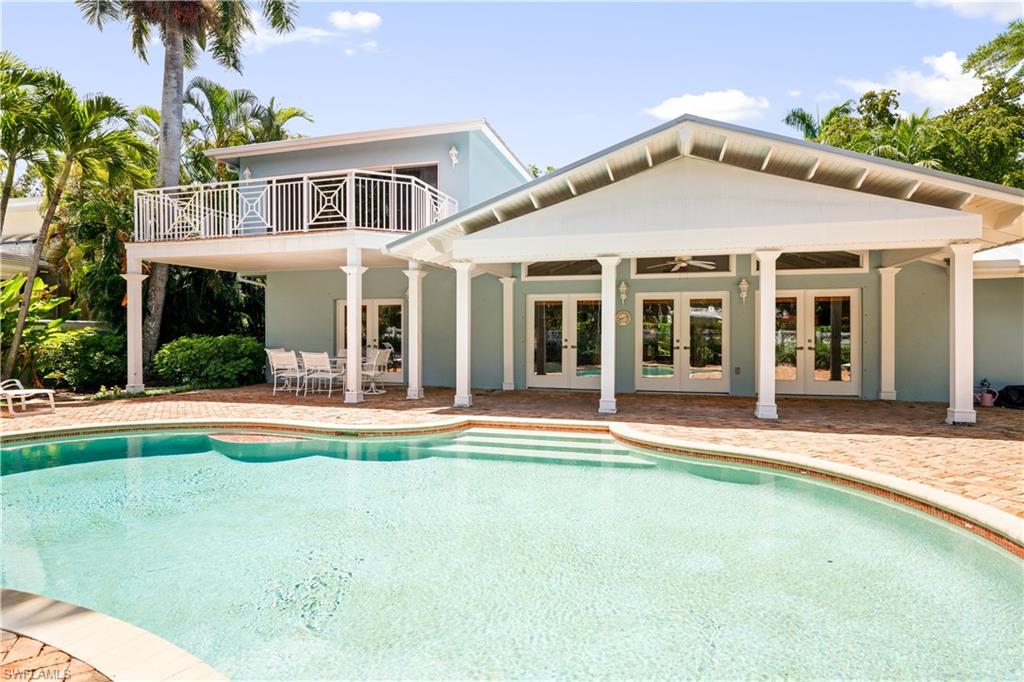 OLDE NAPLES - Residential