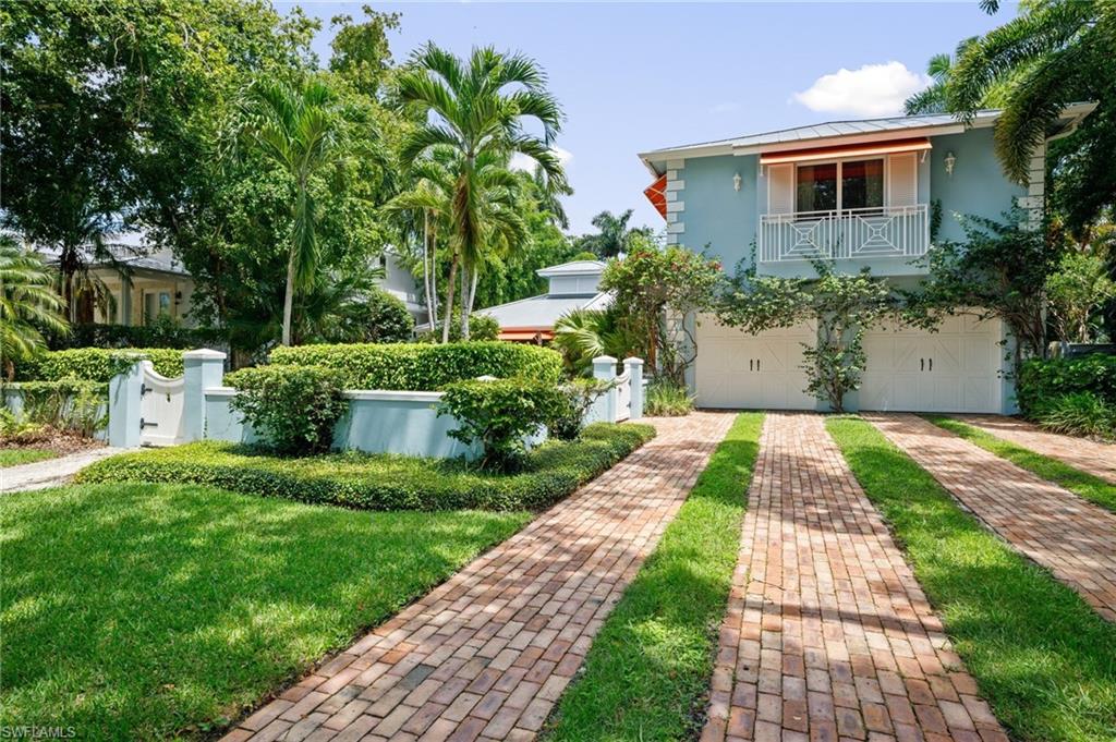 OLDE NAPLES - Residential