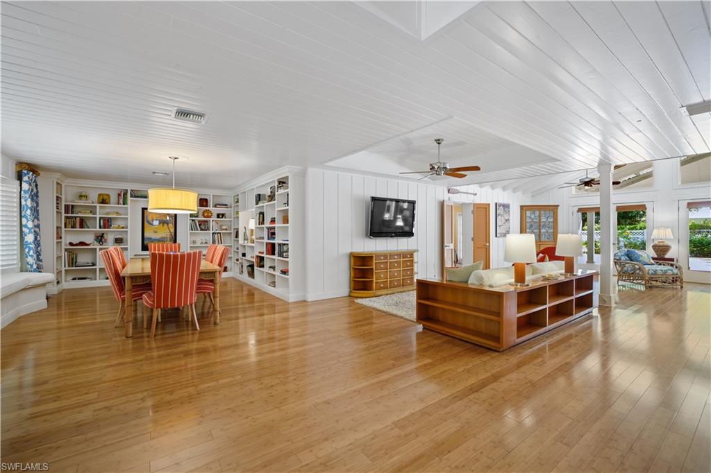 OLDE NAPLES - Residential