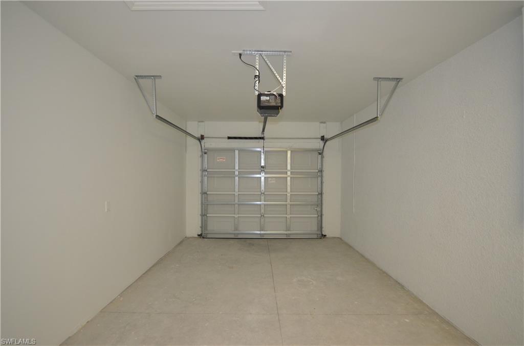 FORT MYERS - Residential Lease