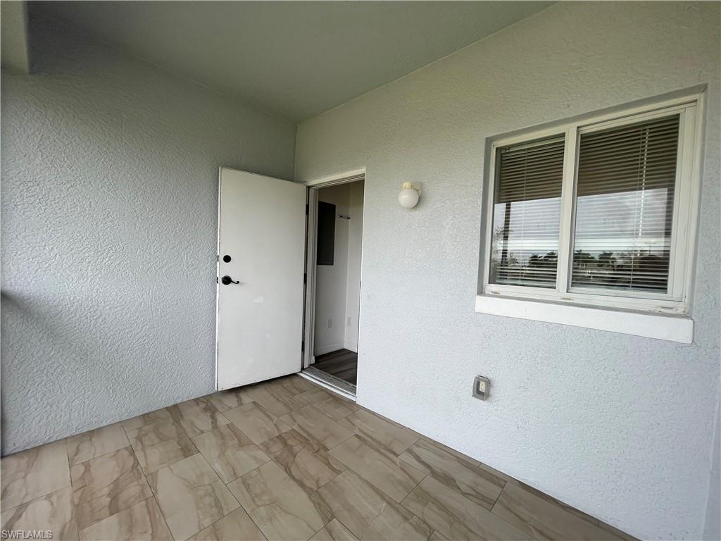 THE COVE AT SIX MILE - Residential