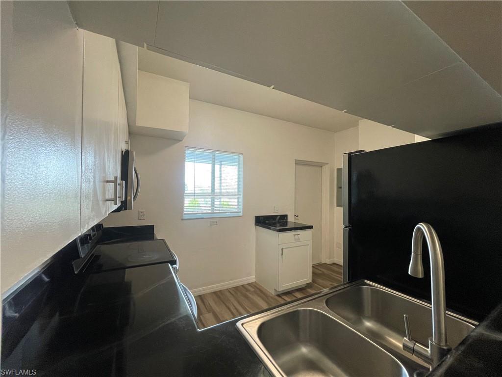 THE COVE AT SIX MILE - Residential