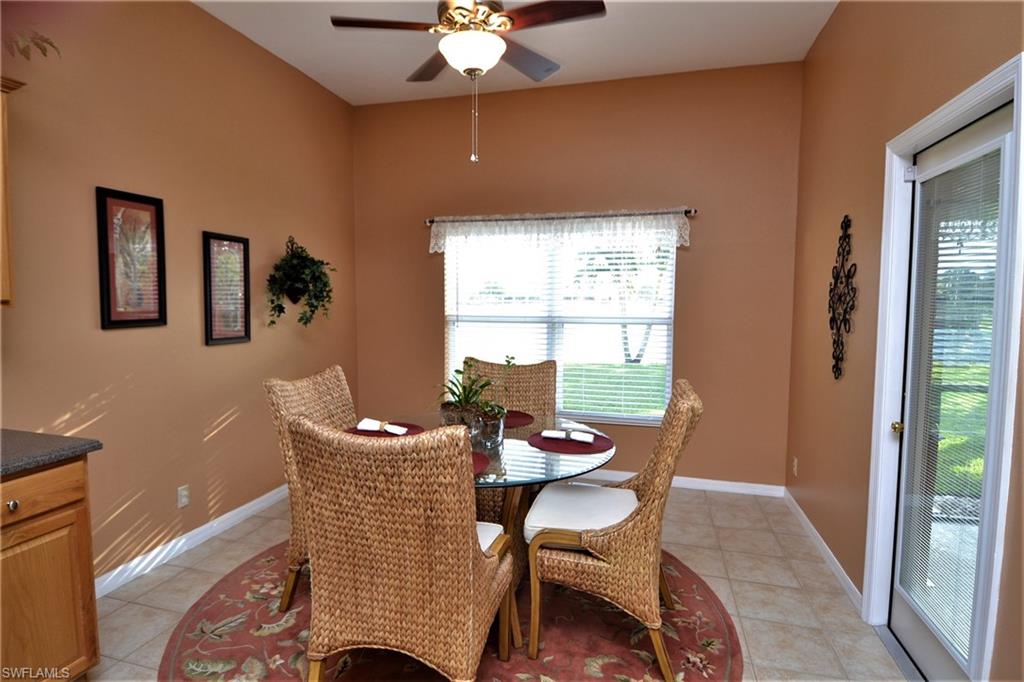 VALENCIA LAKES - Residential