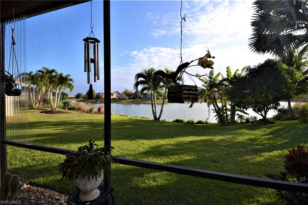 VALENCIA LAKES - Residential