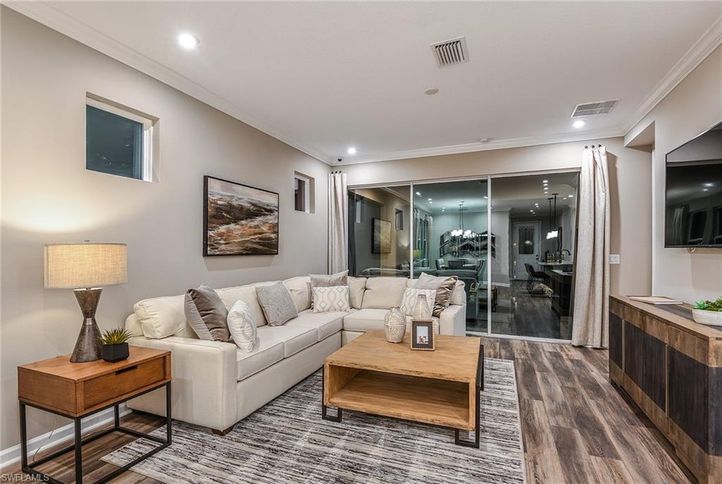 BONAVIE COVE - Residential