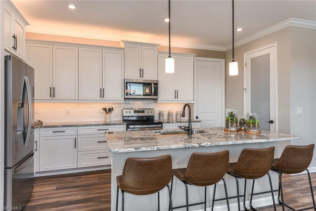 BONAVIE COVE - Residential