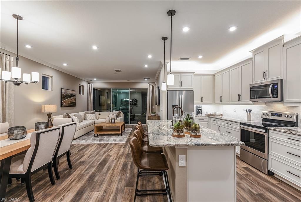 BONAVIE COVE - Residential