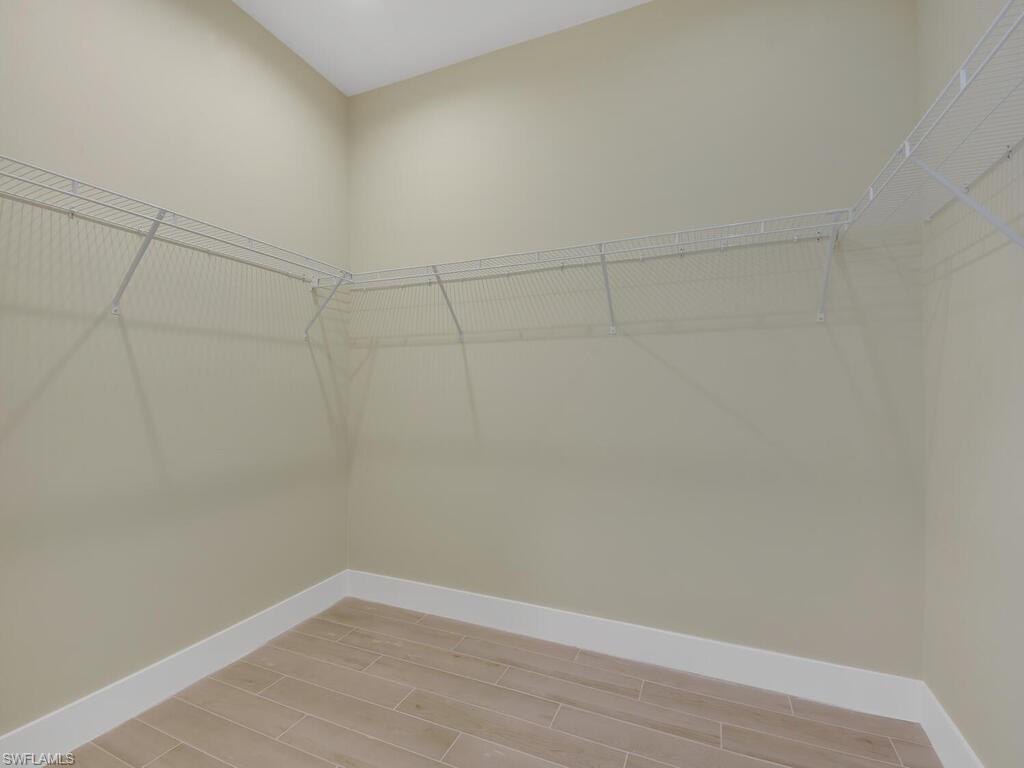 BUCKINGHAM - Residential