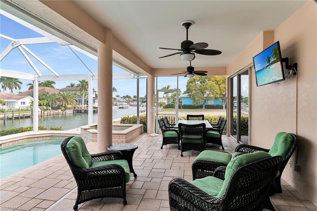 MARCO BEACH - Residential