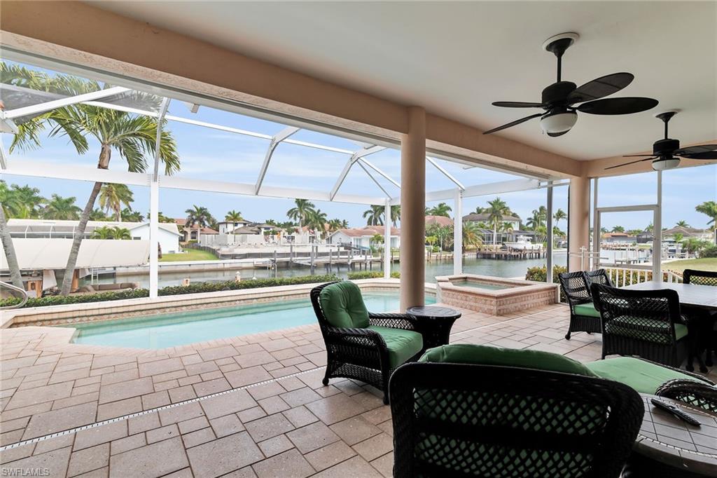 MARCO BEACH - Residential