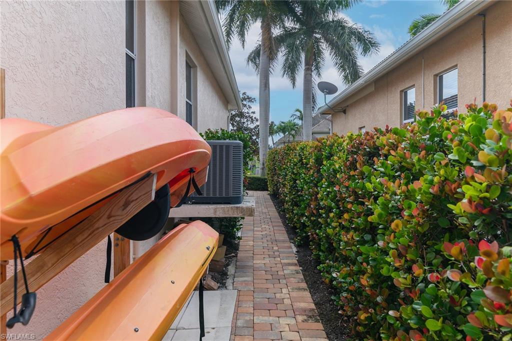 MARCO BEACH - Residential