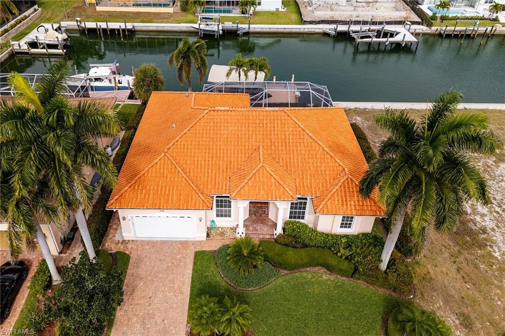 MARCO BEACH - Residential