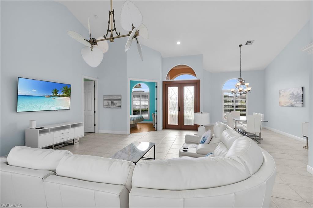 MARCO BEACH - Residential