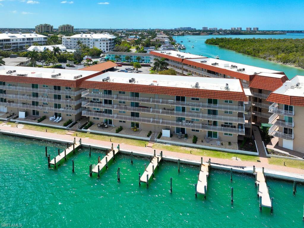 VILLE DE MARCO - Residential