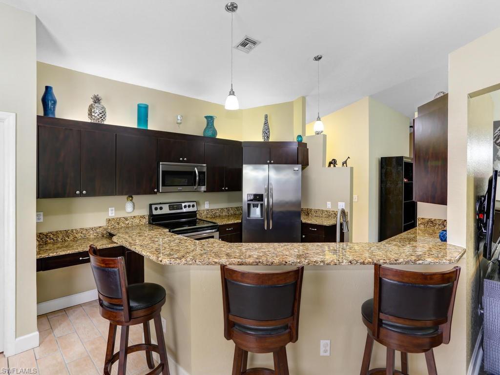 GOLDEN GATE CITY - Residential