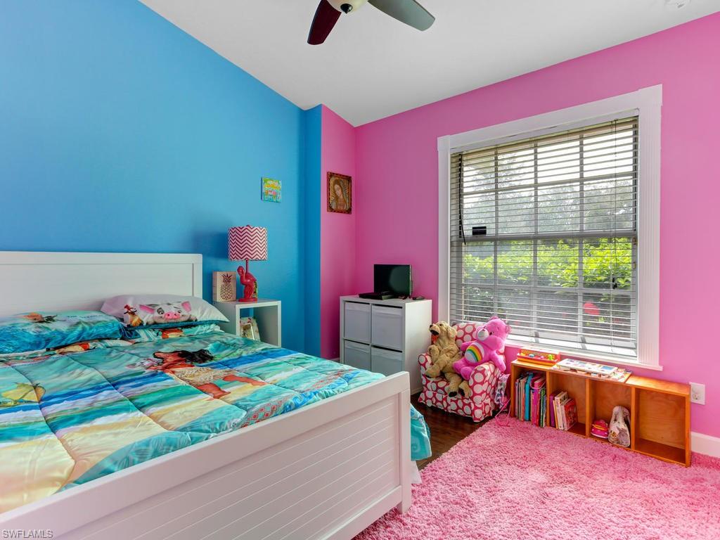 GOLDEN GATE CITY - Residential