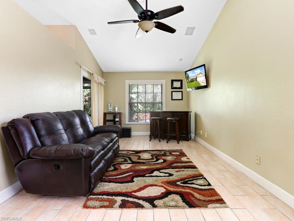 GOLDEN GATE CITY - Residential