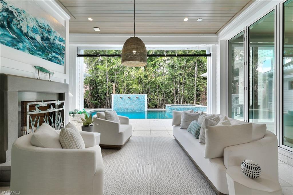 OLDE NAPLES - Residential Lease