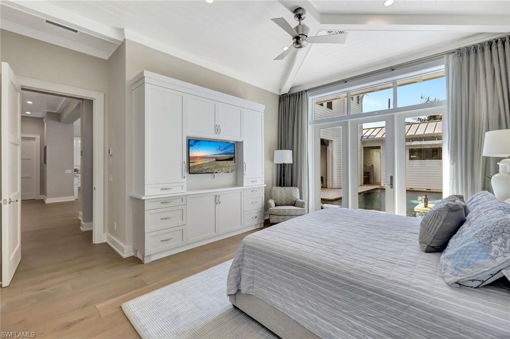 OLDE NAPLES - Residential Lease