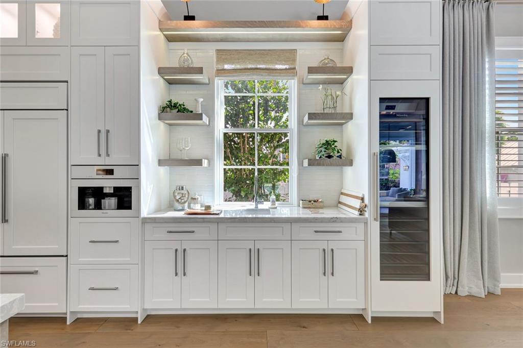 OLDE NAPLES - Residential Lease