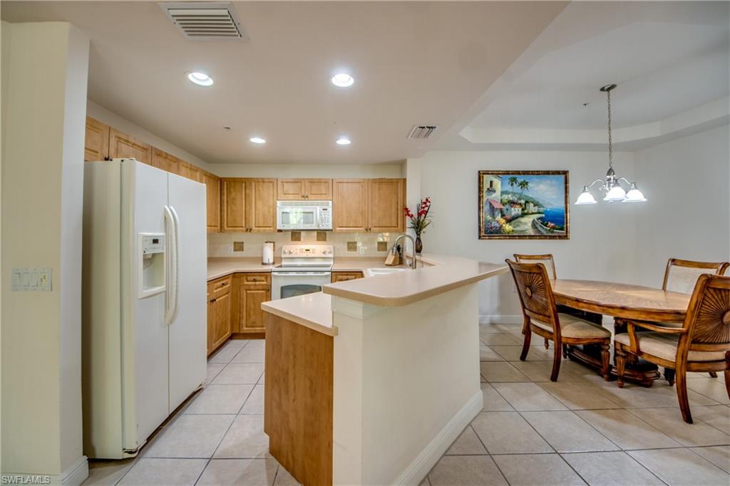 ISLES OF PORTO VISTA - Residential