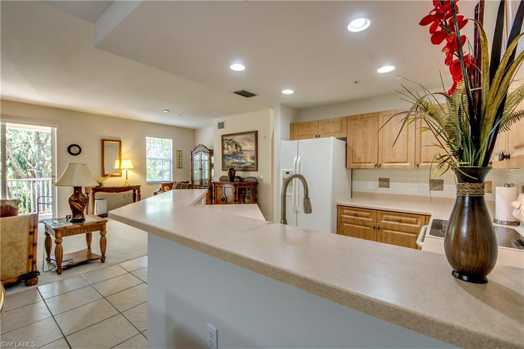 ISLES OF PORTO VISTA - Residential