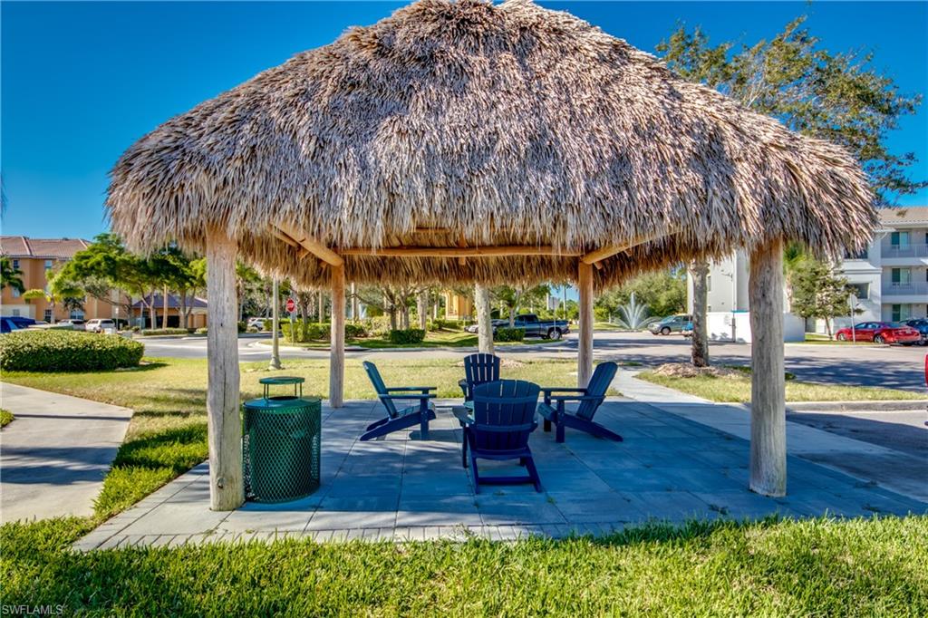 ISLES OF PORTO VISTA - Residential