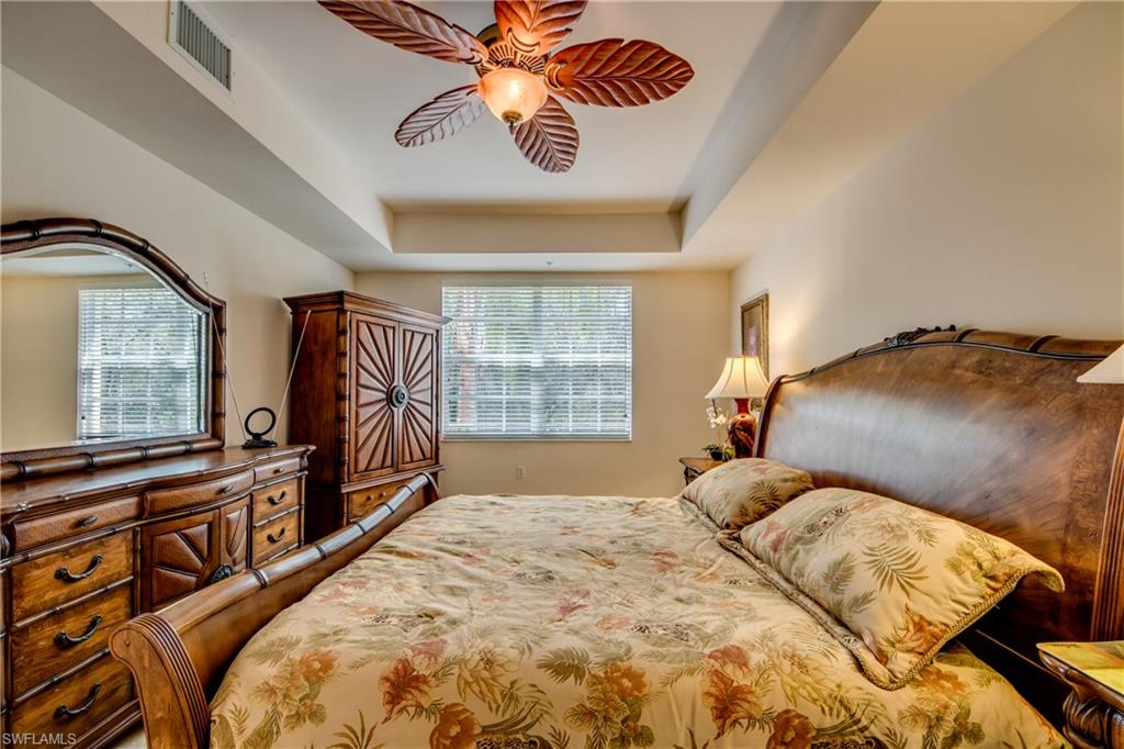 ISLES OF PORTO VISTA - Residential