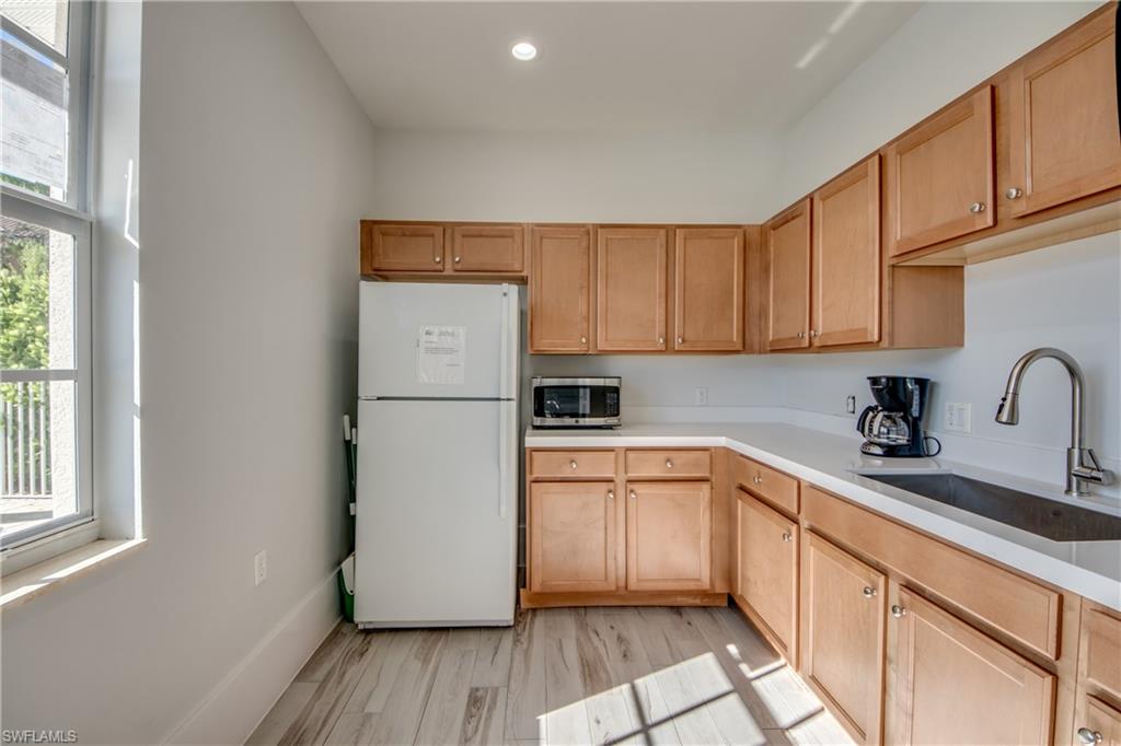 ISLES OF PORTO VISTA - Residential