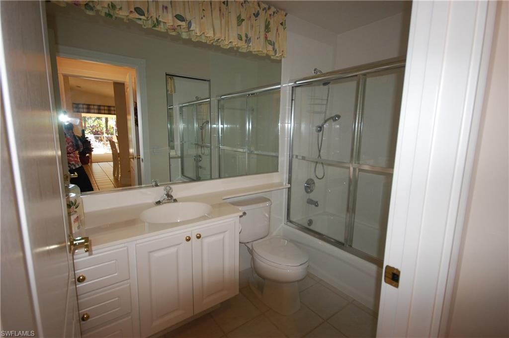 ISLAND WALK - Residential