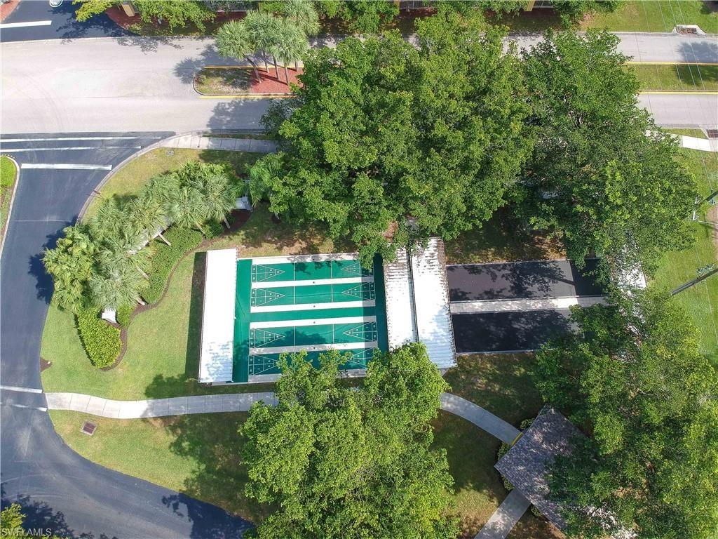 GOLFVIEW GOLF & RACQUET CLUB - Residential