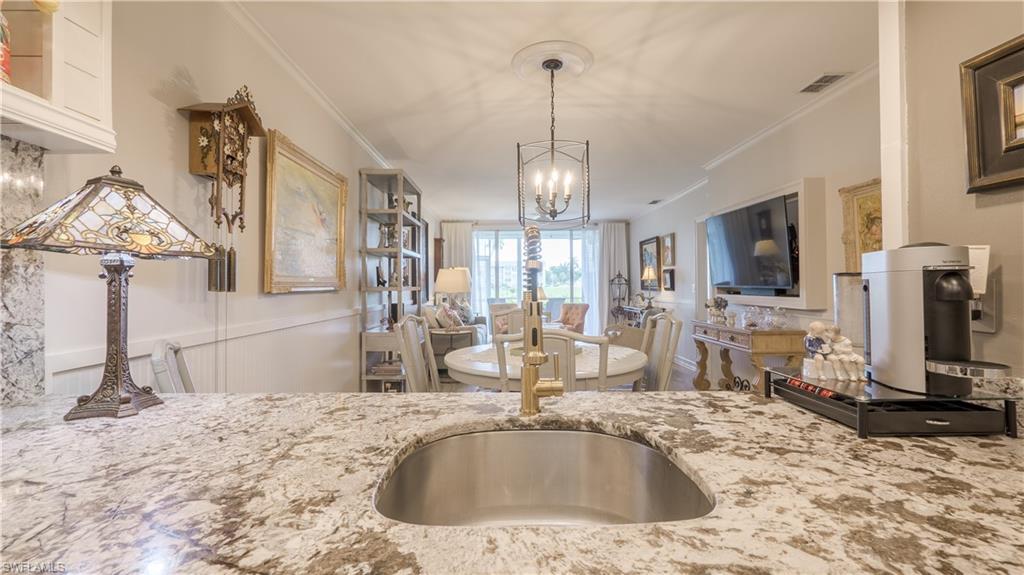 GOLFVIEW GOLF & RACQUET CLUB - Residential