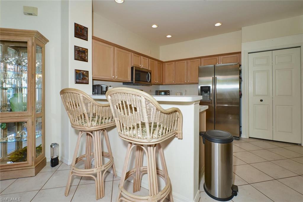 SOMMERSET VILLAS - Residential