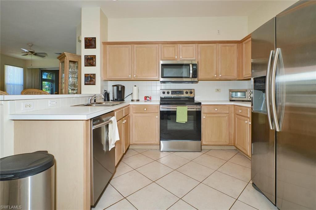 SOMMERSET VILLAS - Residential