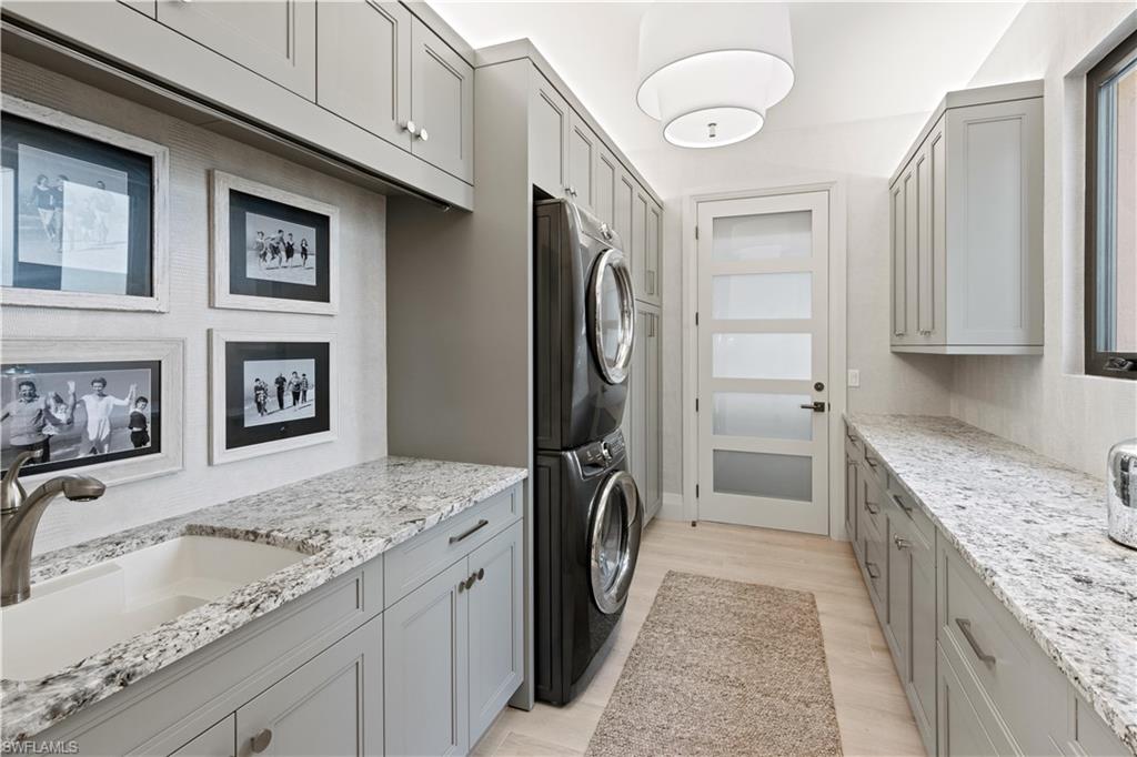 SANCTUARY - Residential