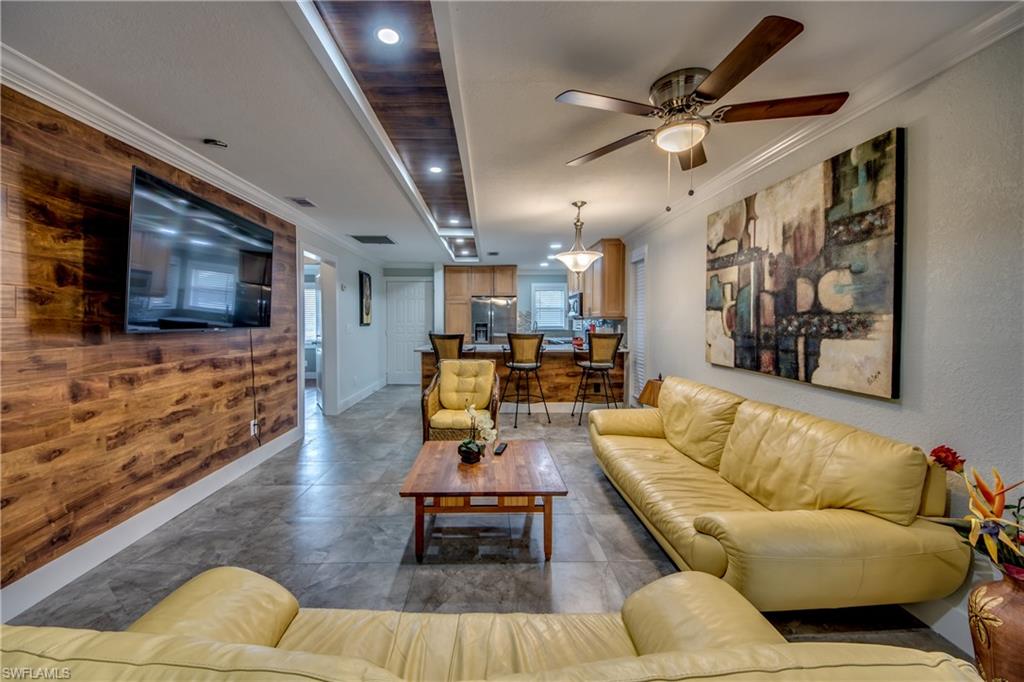 SKYLINE MANOR CONDO - Residential