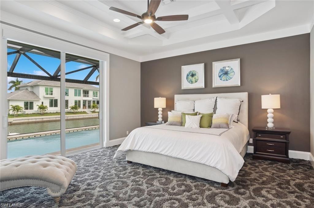 MARCO BEACH - Residential