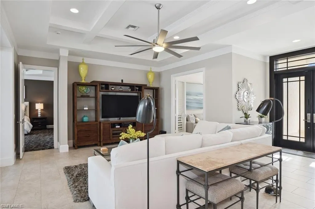 Marco Island, Florida 34145, United States, 4 Bedrooms Bedrooms, ,4 BathroomsBathrooms,Residential,Contingent,85210