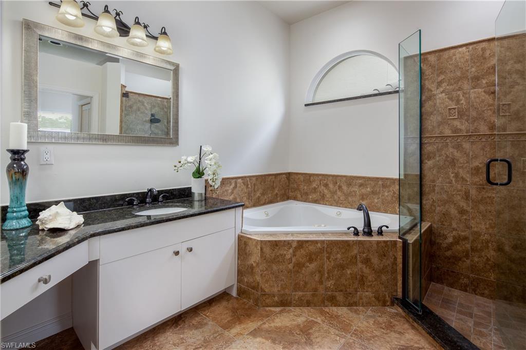 BAY CEDAR - Residential