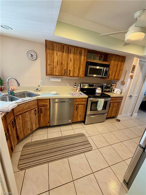 CORAL KEYES CONDO - Residential