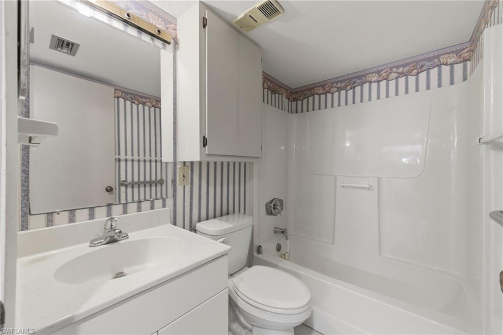 CENTRE COURT CONDO - Residential