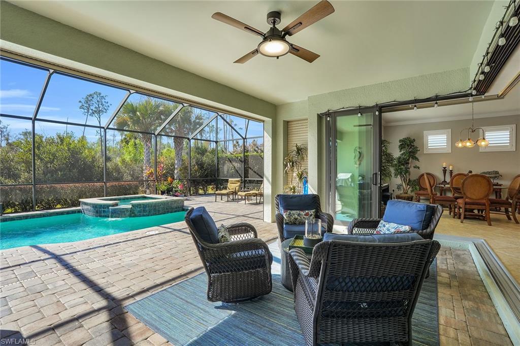 CAMDEN SQUARE - Residential