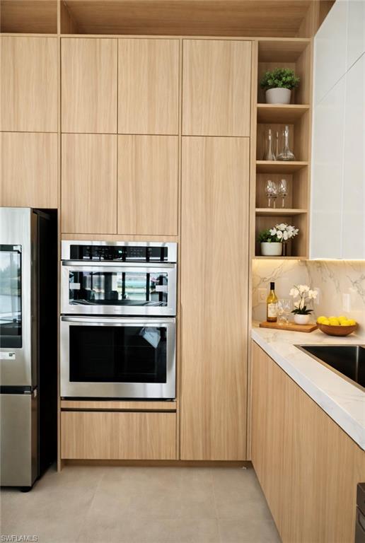 GULF COVE - Residential