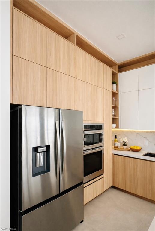 GULF COVE - Residential