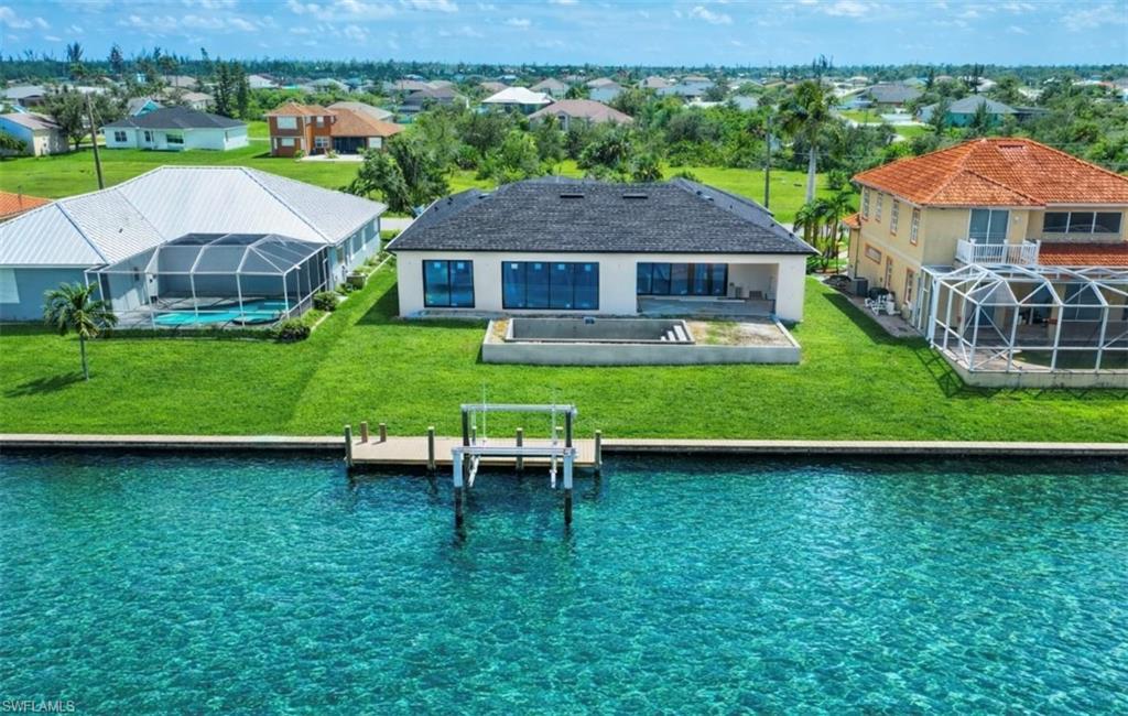 GULF COVE - Residential