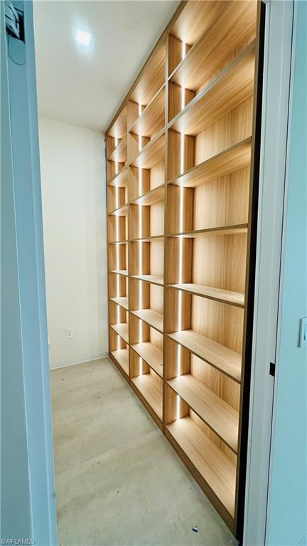 GULF COVE - Residential