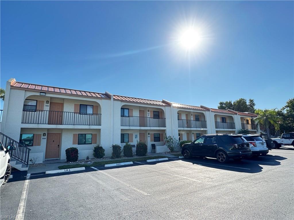 CASA BELLA CONDO - Residential