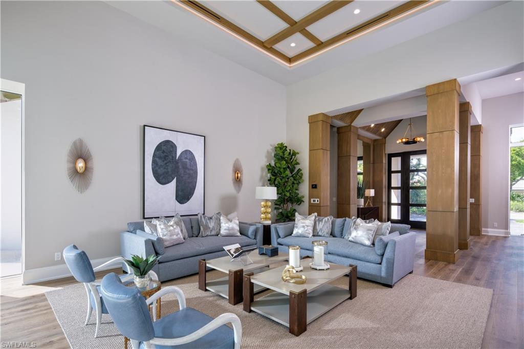 PELICAN BAY WOODS - Residential